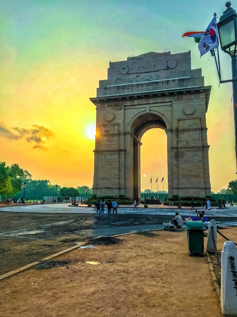 India Gate Delhi | Images, History, Architecture, Facts, Full Details -  ToURyATrAs - 𝗧𝗼𝘂𝗿𝗬𝗮𝘁𝗿𝗮𝘀