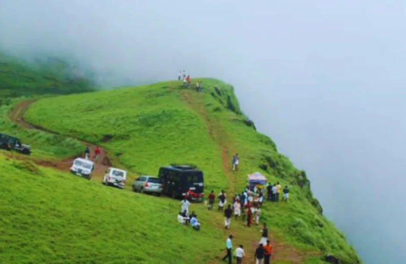 Vagamon Hill Station Tour